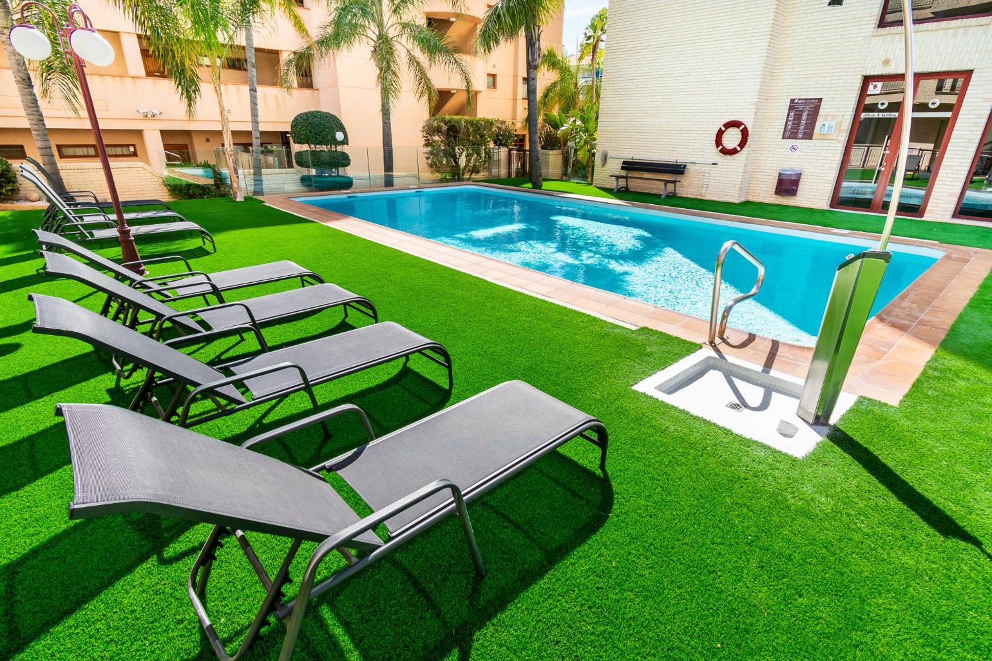 אלביר Apartamentos Albir Confort 3 Dormitorios מראה חיצוני תמונה