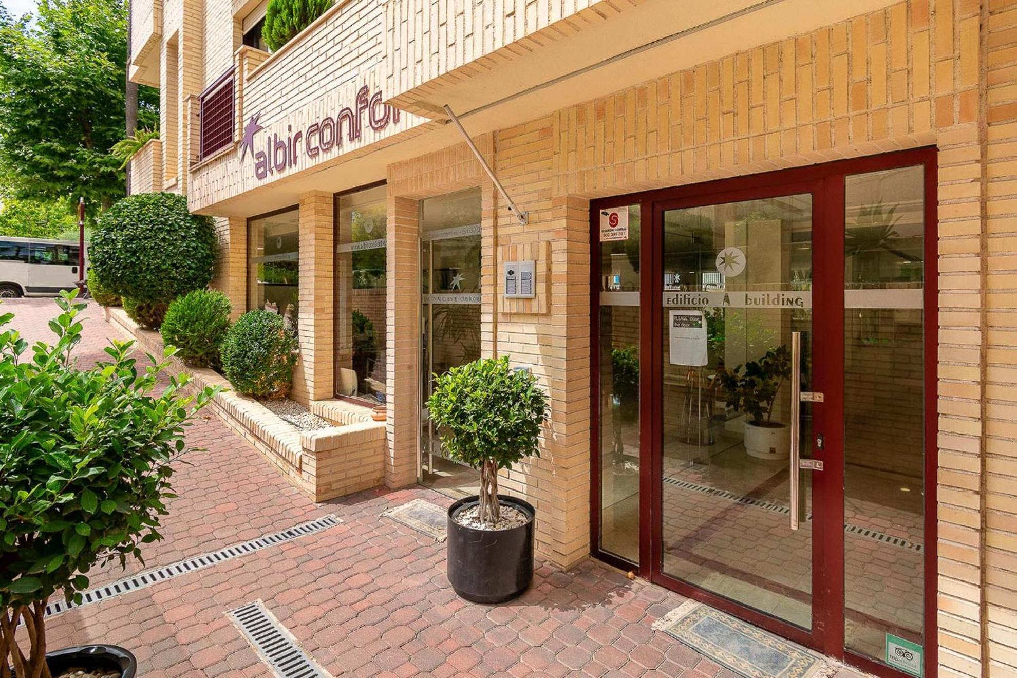 אלביר Apartamentos Albir Confort 3 Dormitorios מראה חיצוני תמונה