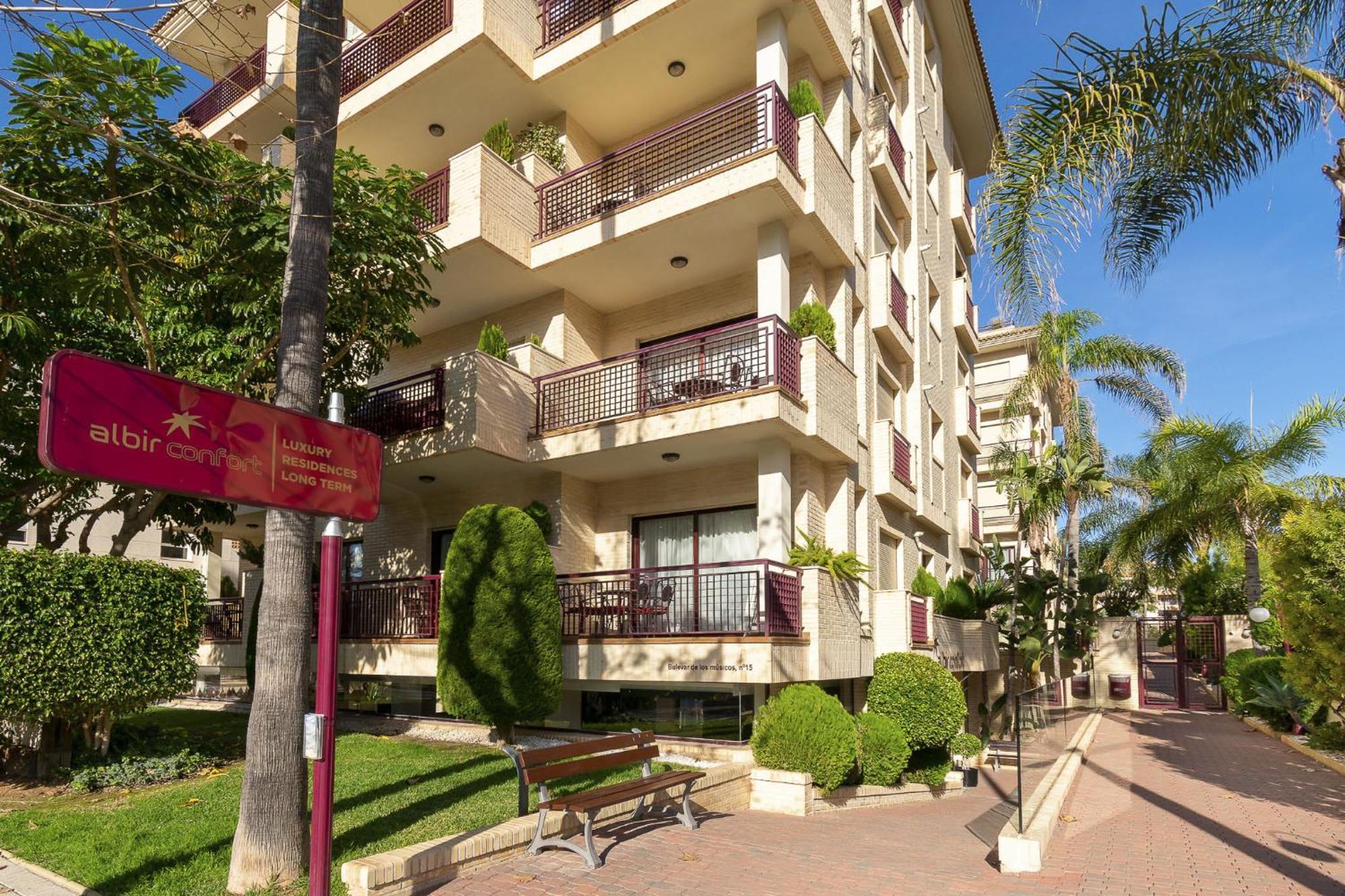 אלביר Apartamentos Albir Confort 3 Dormitorios מראה חיצוני תמונה